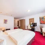 Arthotel Mare 酒店