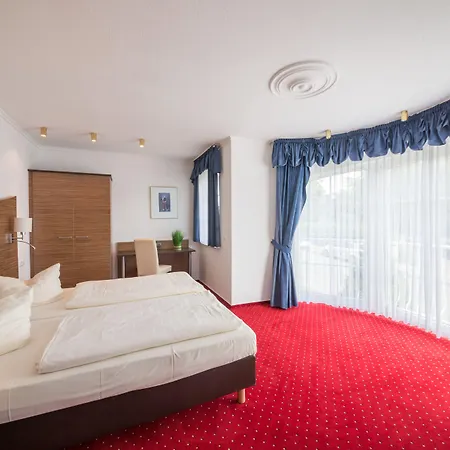 酒店 Arthotel Mare 3*