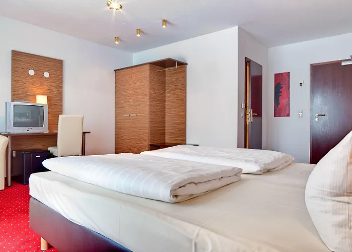 Отель Arthotel Mare 3*