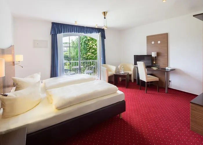 Отель Arthotel Mare 3*