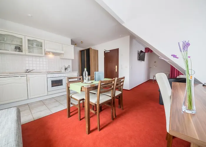 Отель Arthotel Mare 3*