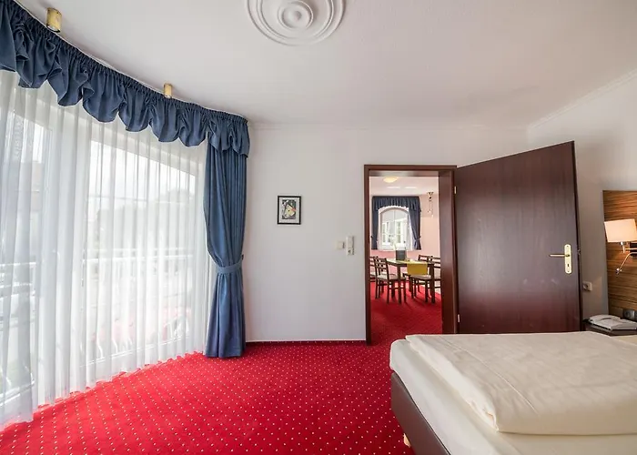Arthotel Mare Отель