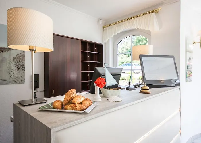 Arthotel Mare Отель Шарбойц