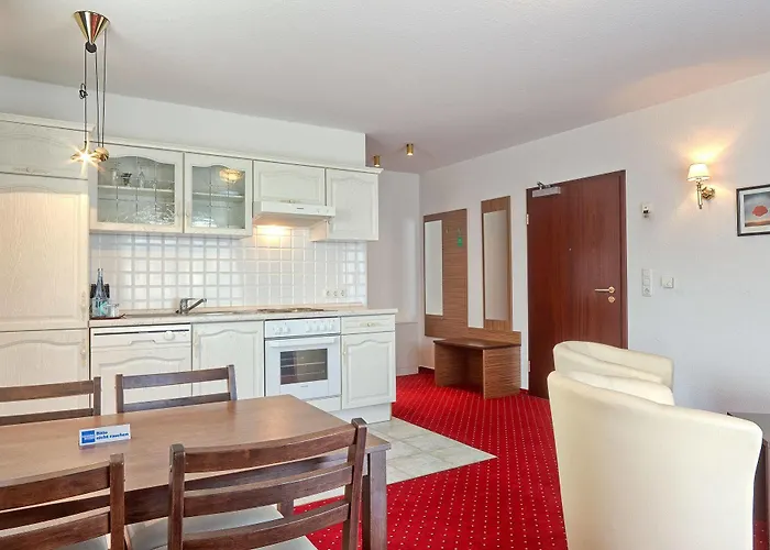 Arthotel Mare Отель